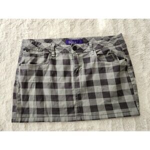 Miley Cyrus Max Azria Plaid Mini Skirt Gray Black Check Gingham Juniors Size 15